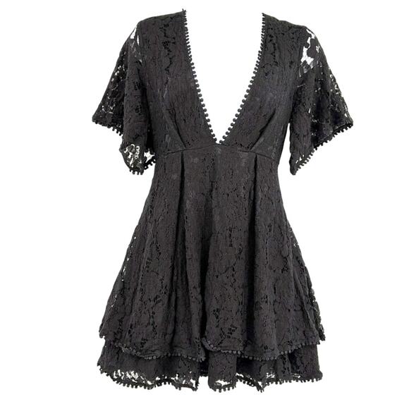 Showpo Lace Mini Dress 6 Whimsigoth Romantic Babydoll  Deep V Fairy Grunge Y2K - Picture 2 of 10